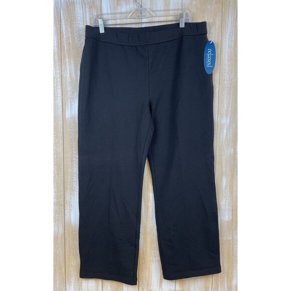 NWT Relaxed by Charter Club Black Yoga Pants Cropped w/pockets Size Petite Large - Picture 2 of 11